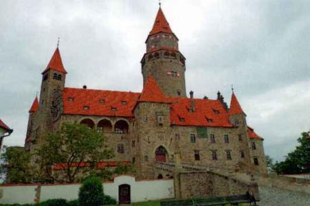 Česko - hrad Bouzov Česko - hrad Bouzov